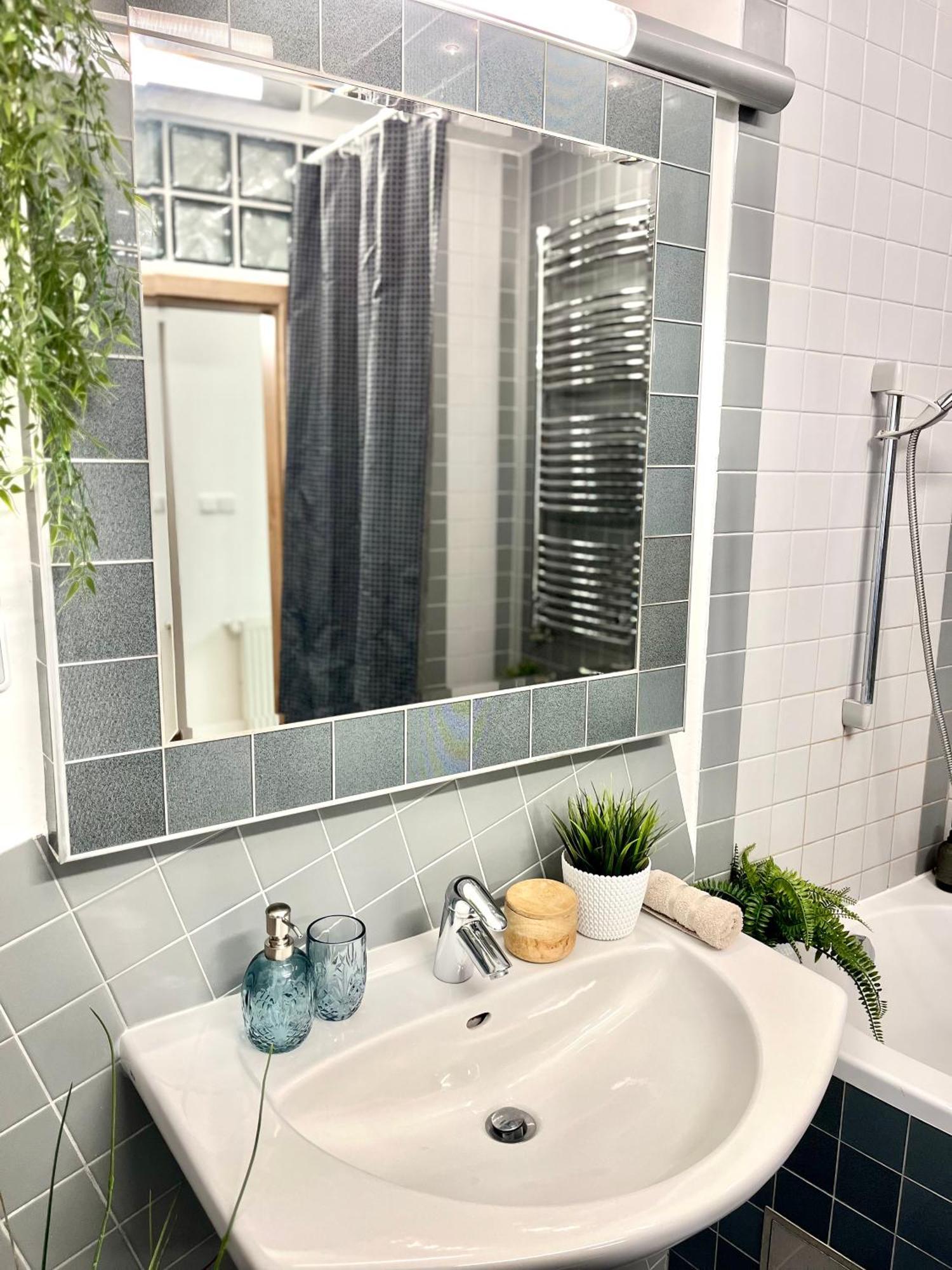 James Bond Apartment Top Location Air Conditioned Μπρατισλάβα Εξωτερικό φωτογραφία